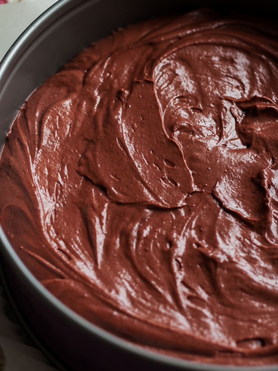 red velvet cake batter