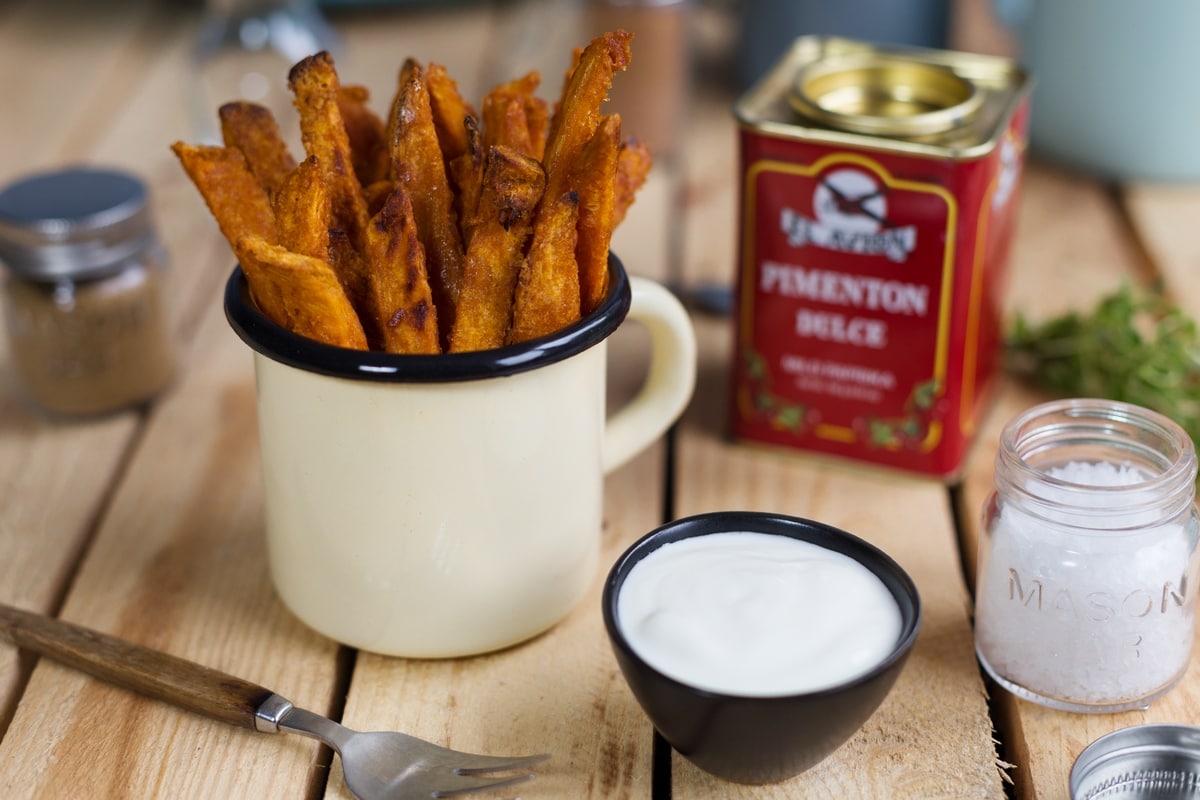 Baked sweet potato fries, crispy and healthy