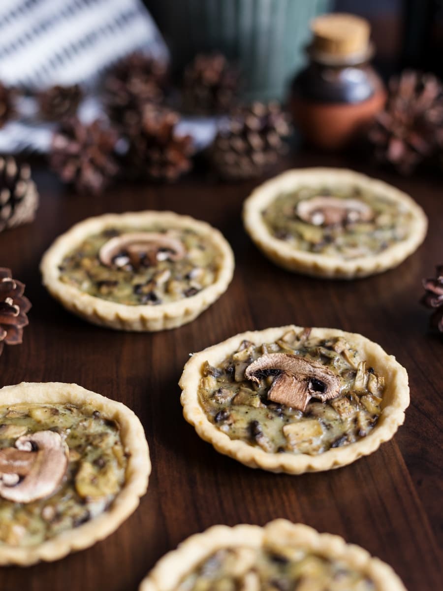 Mini mushroom pies recipe