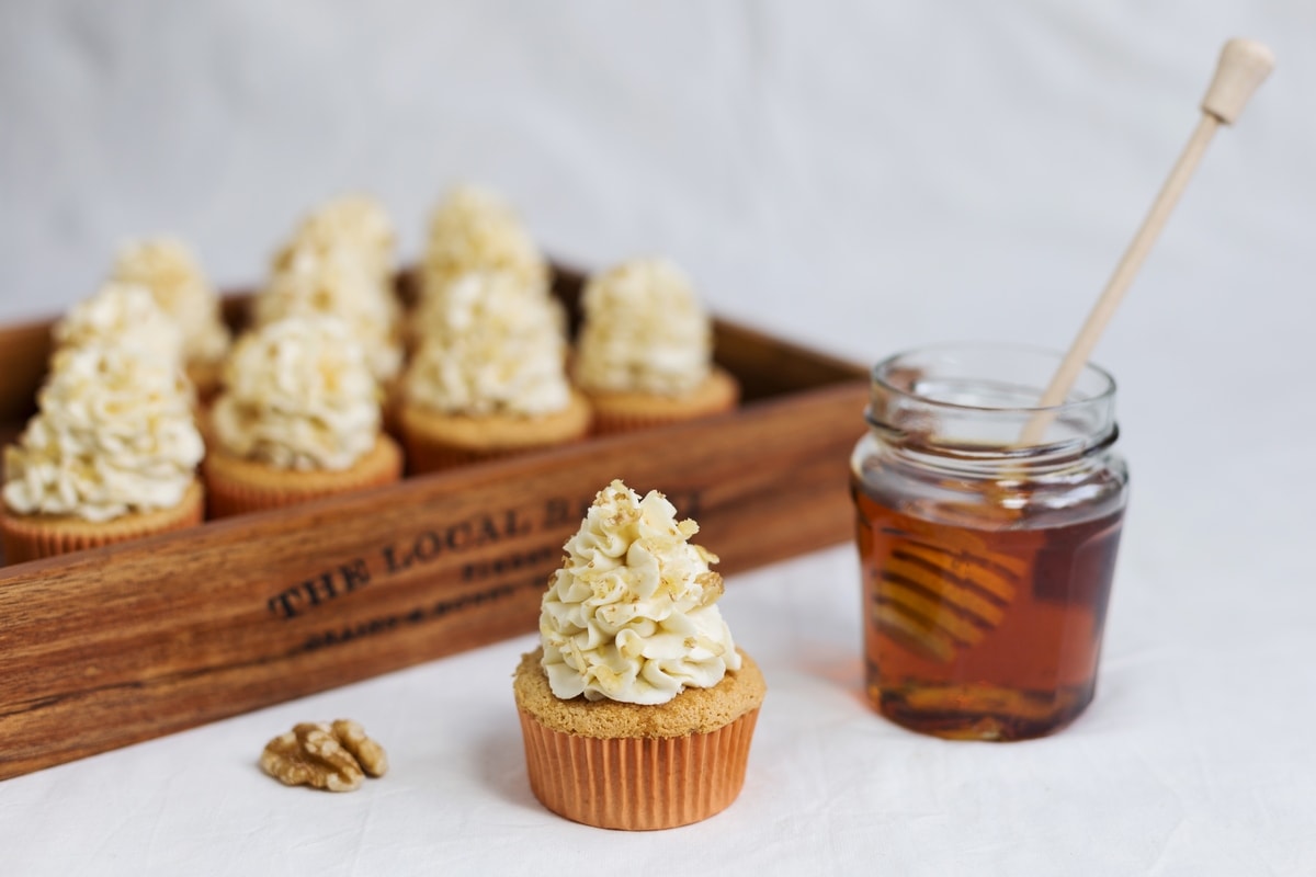 Walnut cupcakes with honey mascarpone frosting