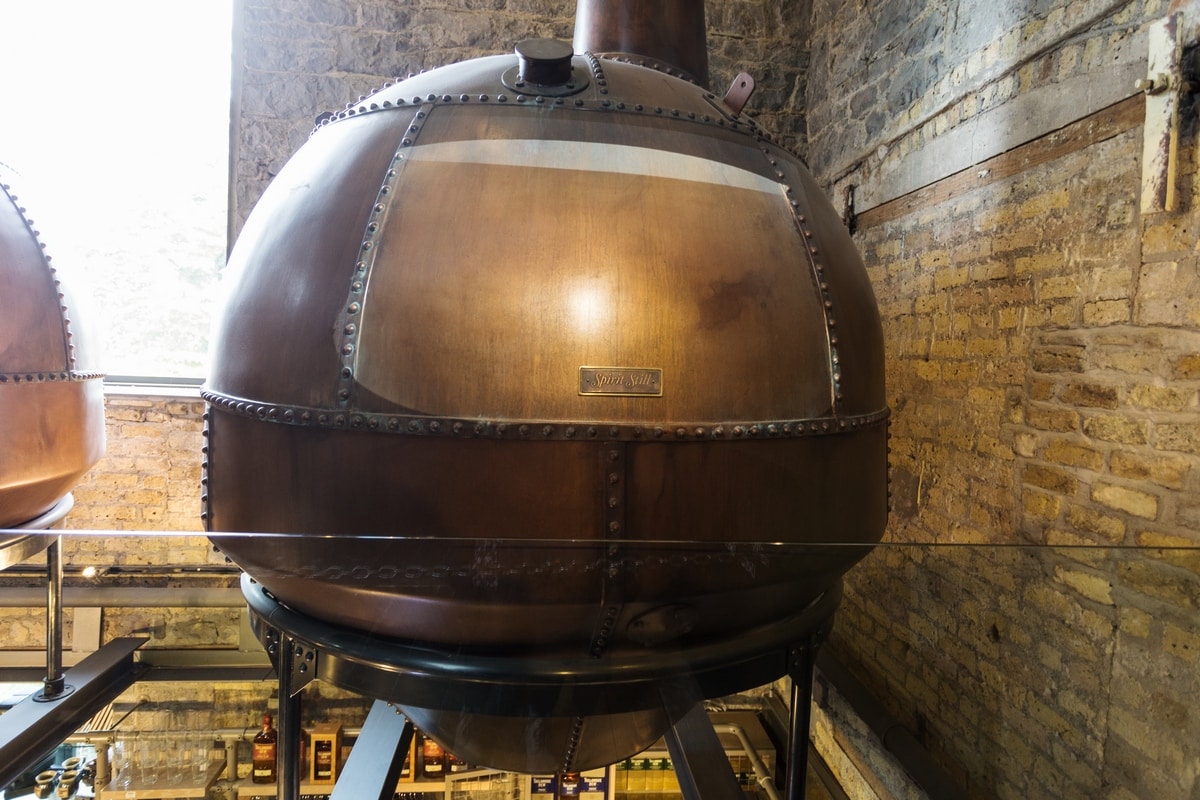A distillery tour of Ireland. Tullamore Dew.