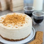 Gingerbread cheesecake, a real treat for the Christmas season