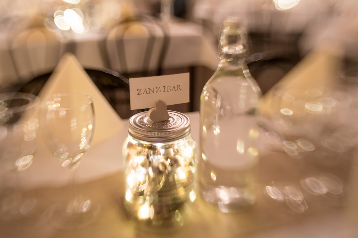 DIY wedding table decorations. My wedding reception food and decorations.