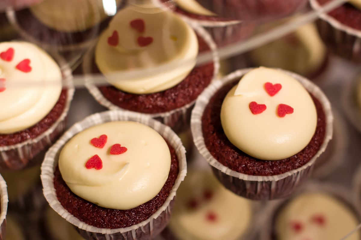 My wedding reception: the wedding cake made of red velvet cupcakes with dala horses on top