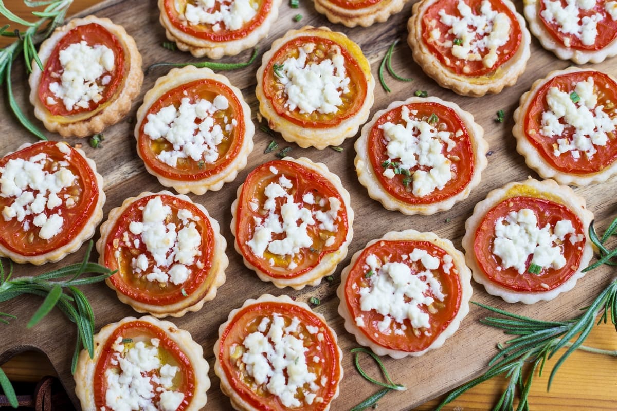 Tomato mustard mini pies flatlay closeup.