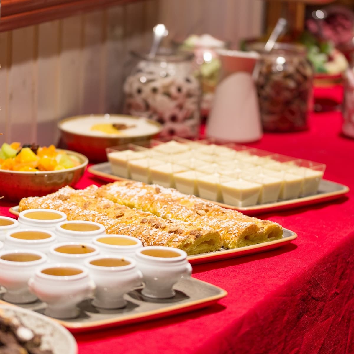 julbord at romme alpin dessert
