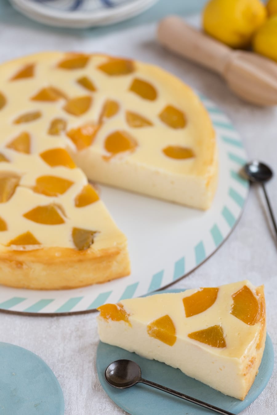 crustless ricotta cheesecake with canned peaches sliced