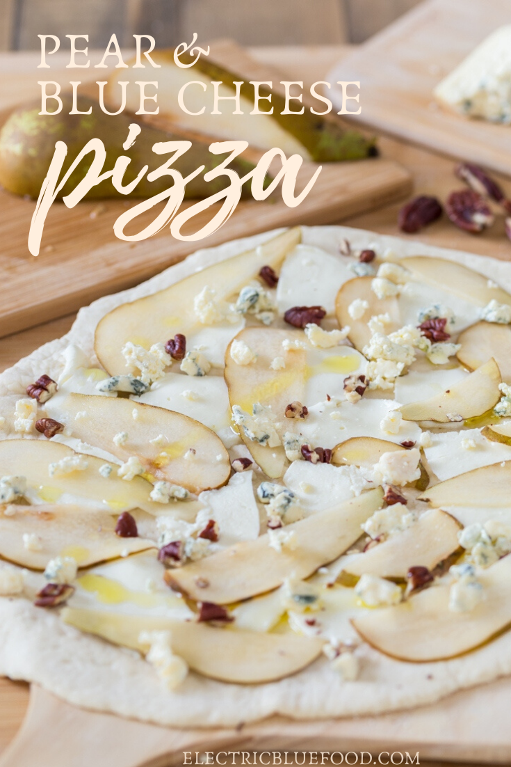 Ripe pear slices and delicious blue cheese top this pear and blue cheese pizza bianca. Topped with pecans and with unmissable mozzarella, this gourmet pizza goes well as both main and dessert!