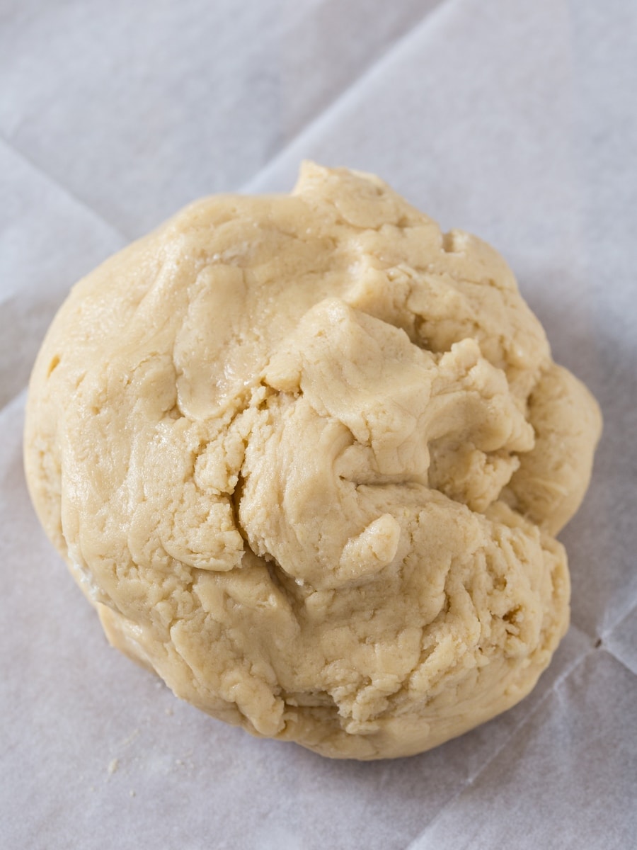 Polish honey cake dough.