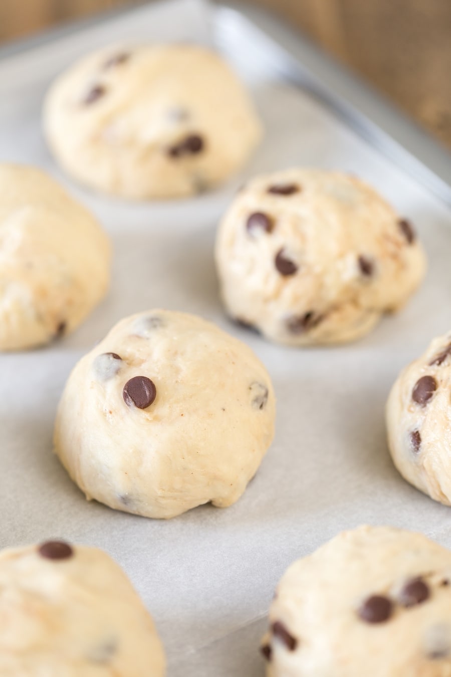 Small yeast dough balls.