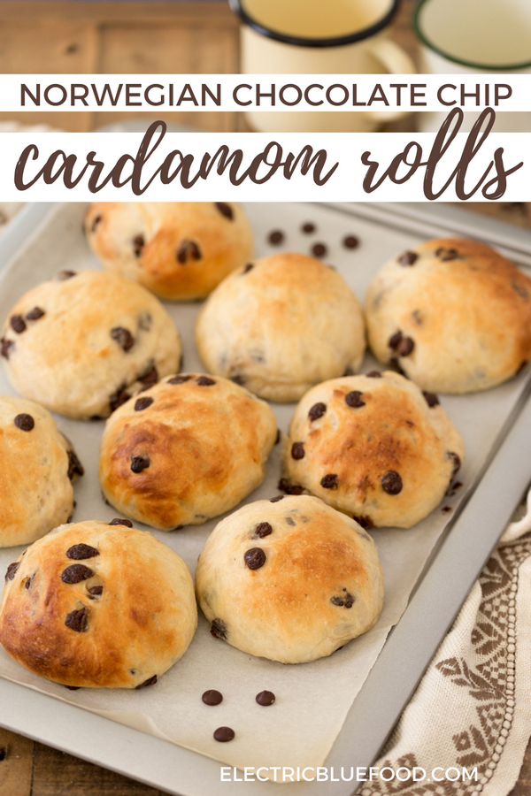 These Norwegian cardamom rolls with chocolate chips are the best thing to get at a gas station during a Norwegian road trip! But don't worry, you can also easily make them at home and enjoy the flavour of cardamom and chocolate chips in these delicious yeast buns from Norway.