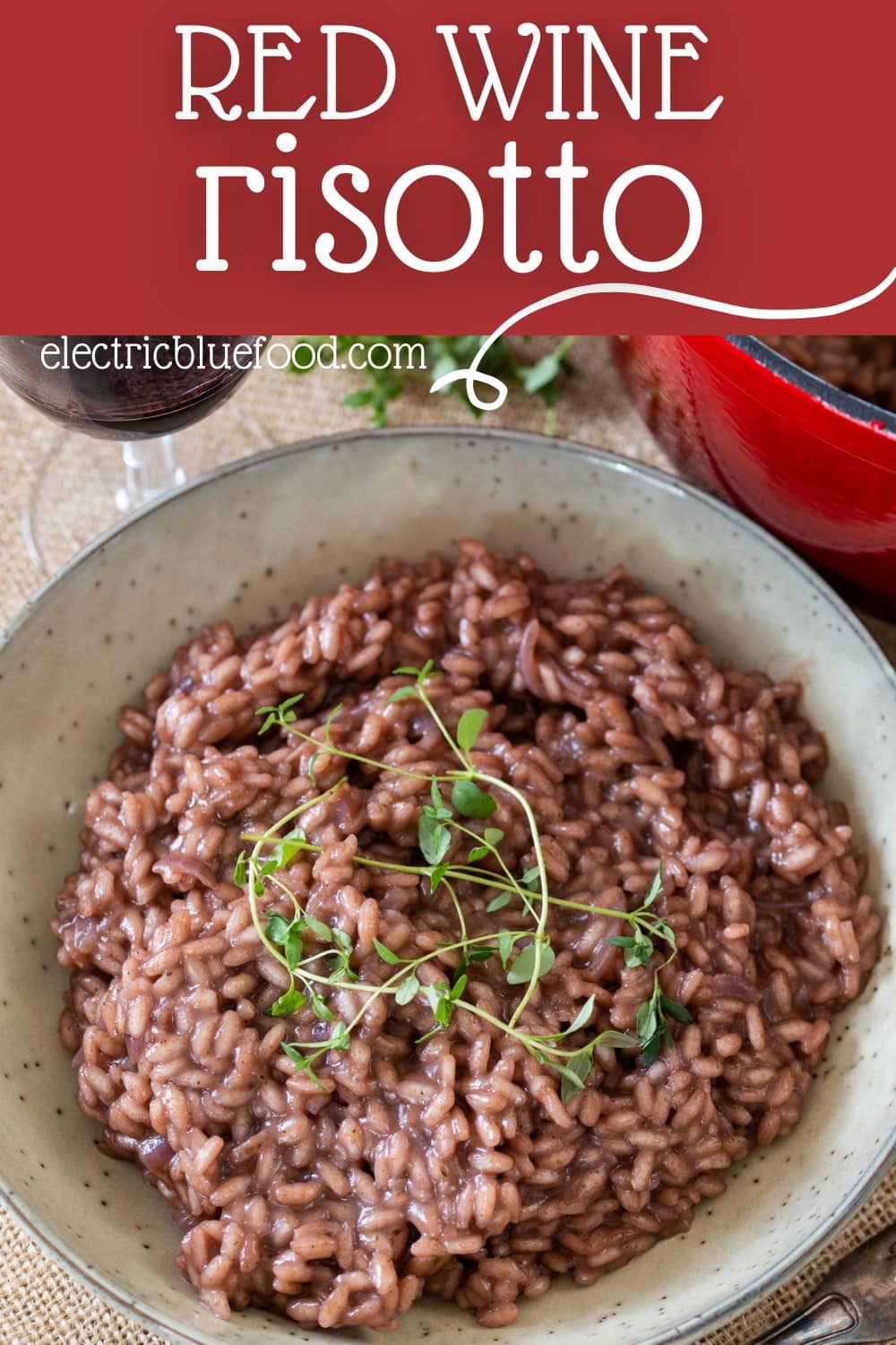 This red wine risotto has no cheese and a deep and rich flavour from the red wine. While the alcohol evaporates, the intense notes of red wine stay behind flavouring this risotto in a delicious way.