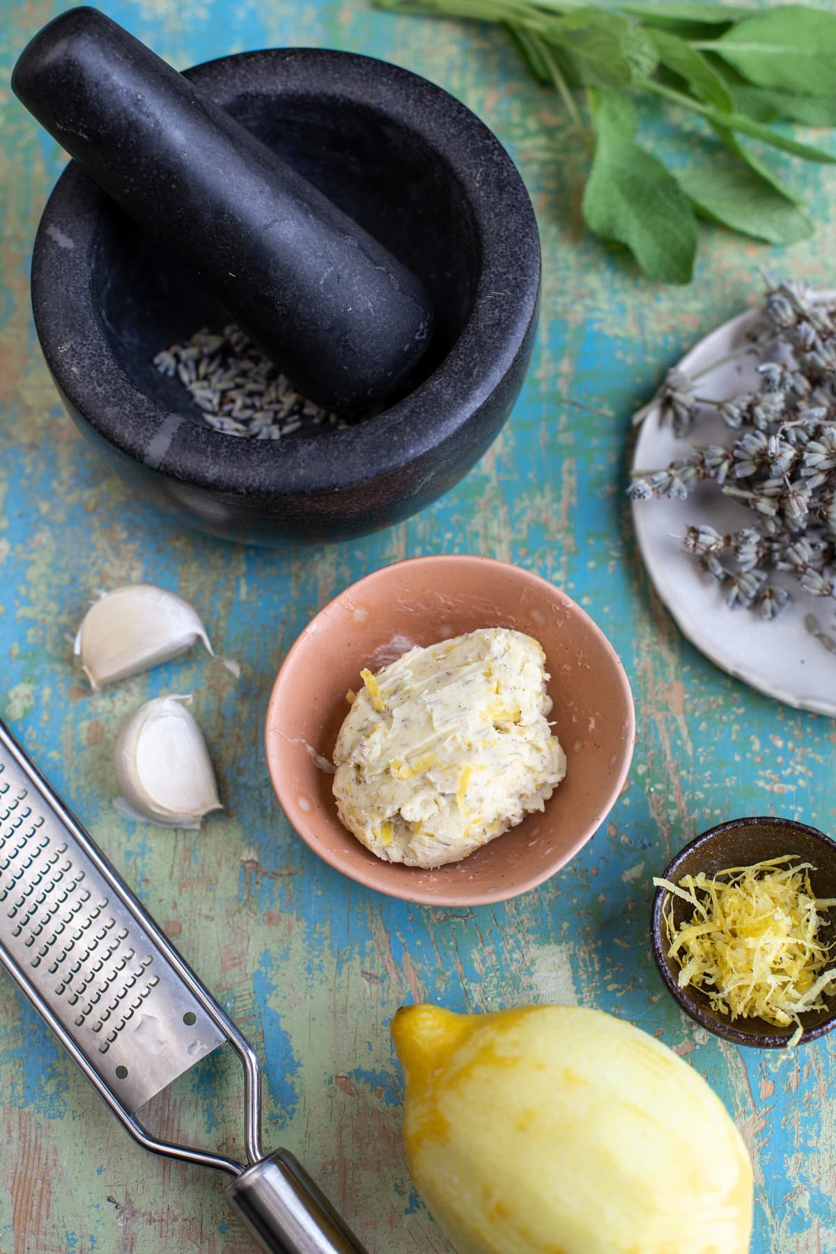 Preparation of the flavoured butter.