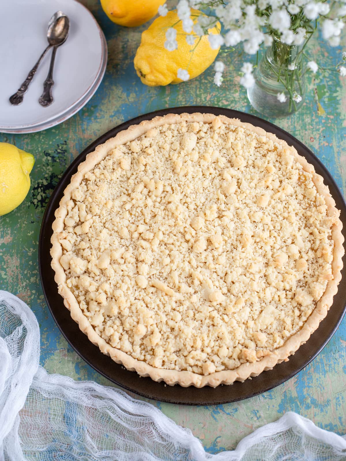 Whole baked ginger lemon pie.