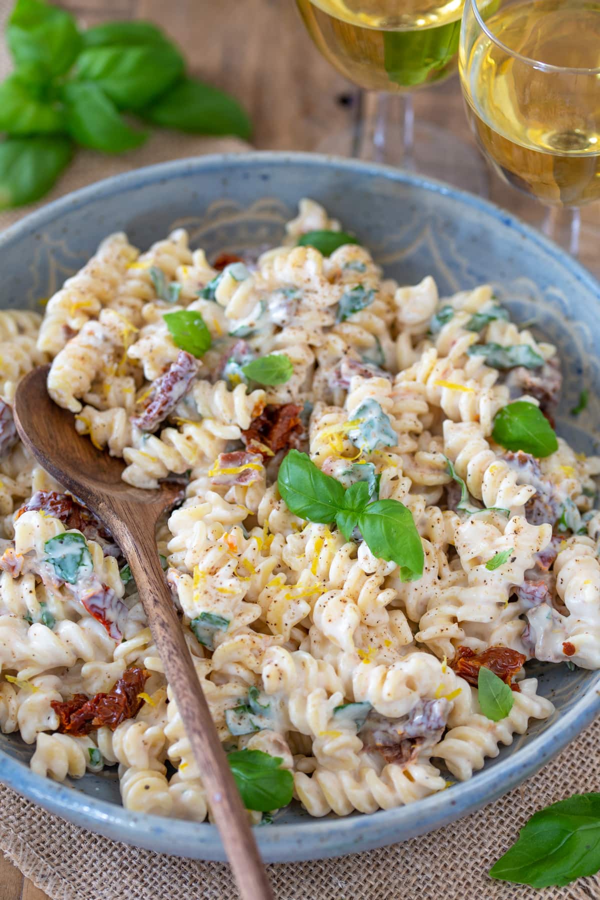 Ricotta pasta salad in a blue bowl.