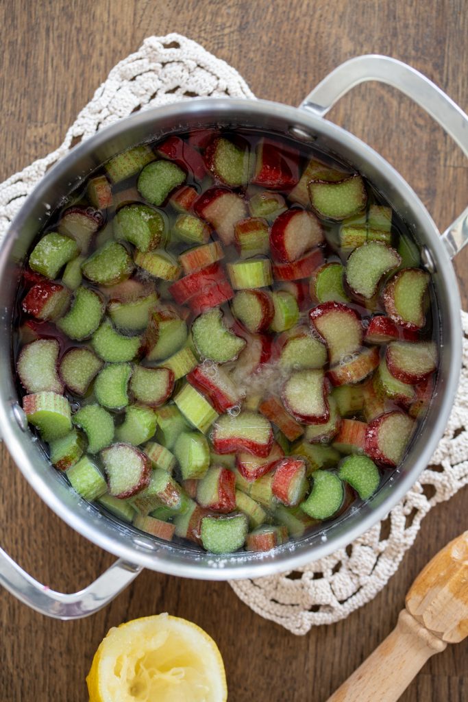 Water and lemon juice added to rhubarb.
